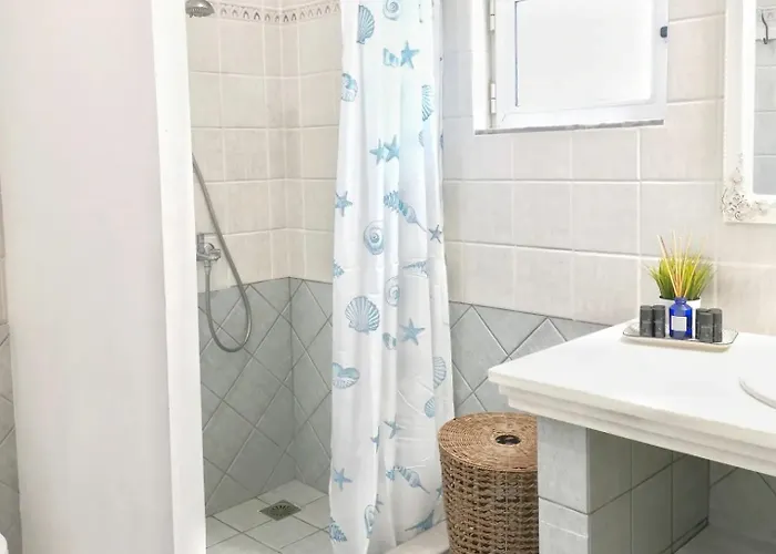 Alexandra's Sea Front