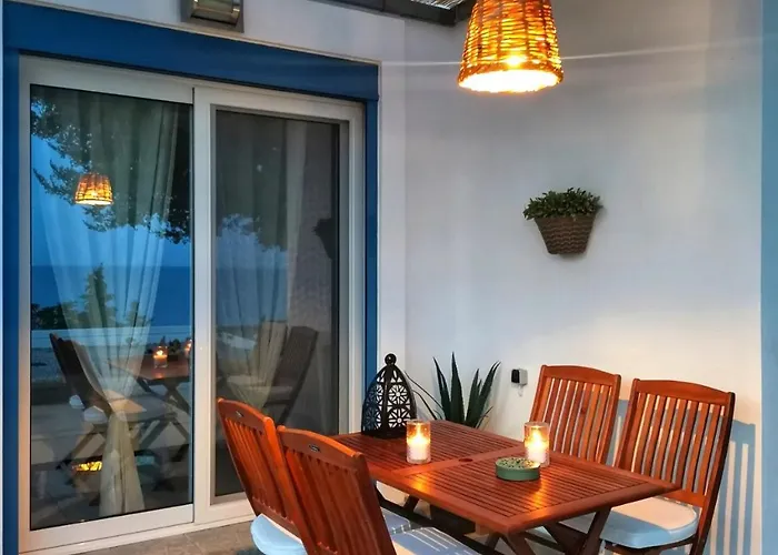 Alexandra's Sea Front Vakantiehuis Pefki