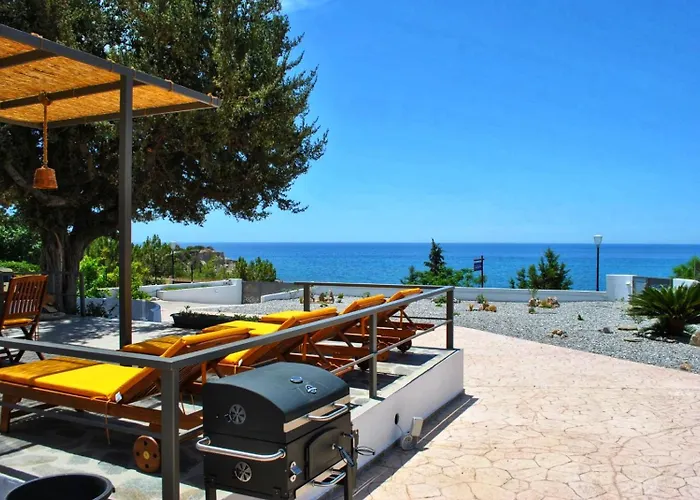 Alexandra's Sea Front Case de vacanță Pefki