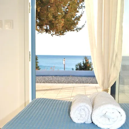 Alexandra's Sea Front * Pefki