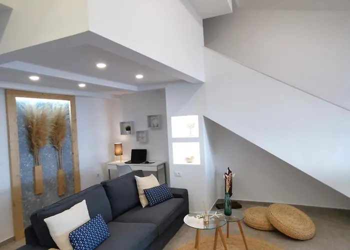 Alexandra's Sea Front